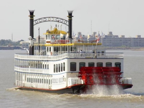 paddle boat New Orleans